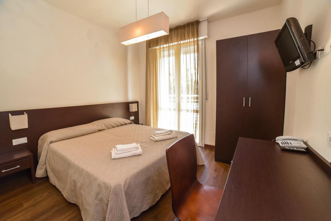 Hotel Diamante Cesenatico Exterior photo