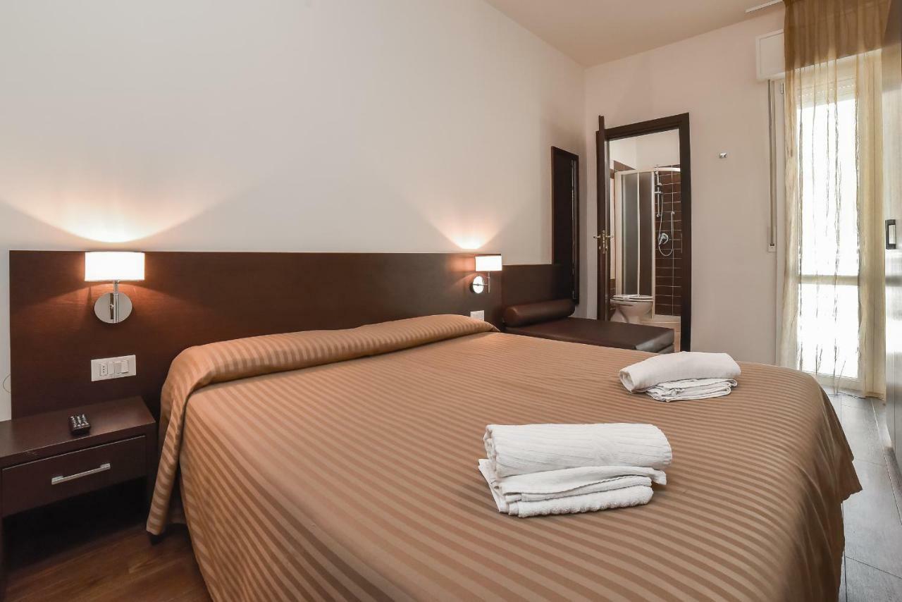 Hotel Diamante Cesenatico Exterior photo