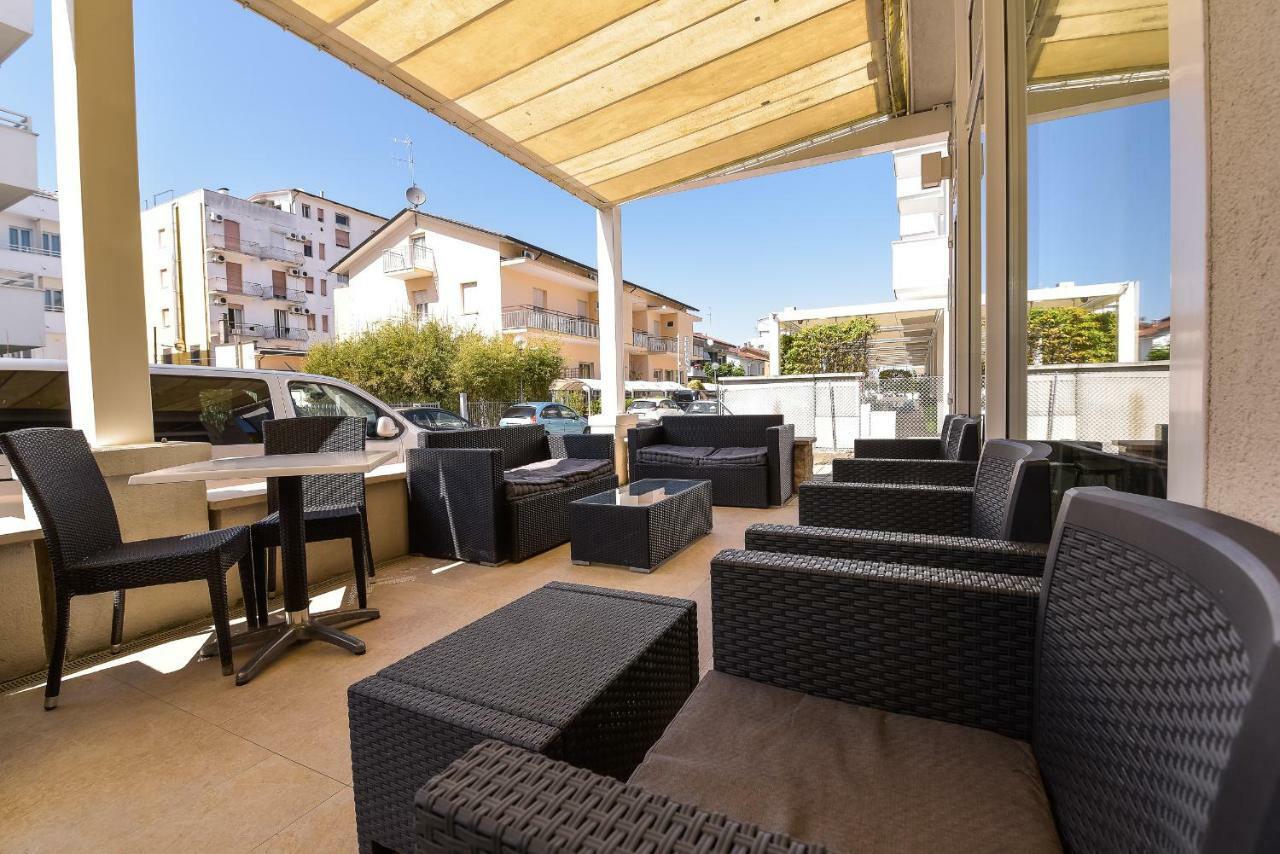 Hotel Diamante Cesenatico Exterior photo